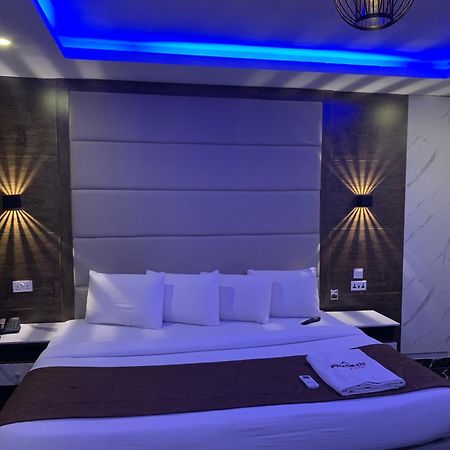 Presken Kuramo Waters Hotel Lagos Ngoại thất bức ảnh