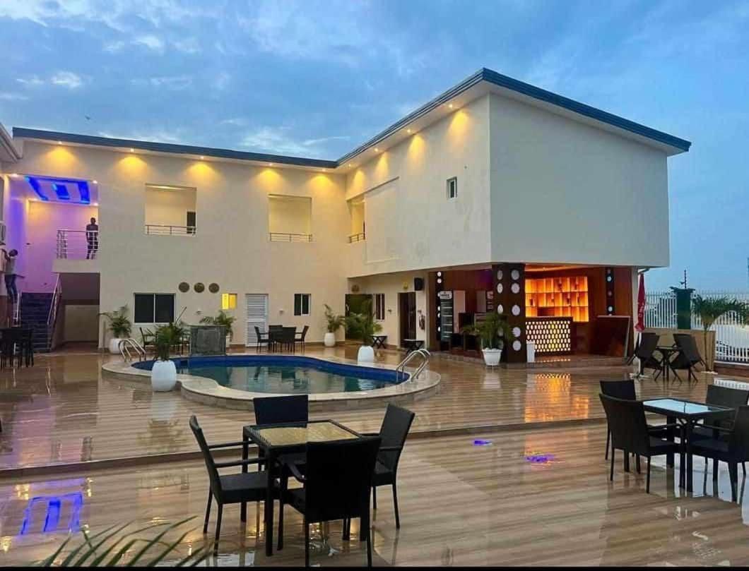 Presken Kuramo Waters Hotel Lagos Ngoại thất bức ảnh